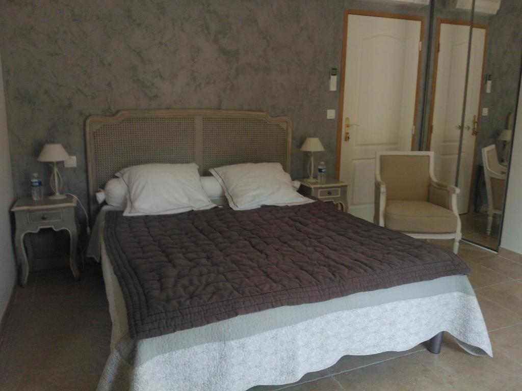 Relais De L'Alsou- Piscine Bed & Breakfast Labastide-en-Val Cameră foto