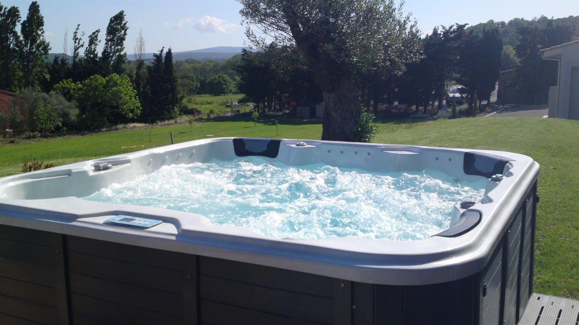 Relais De L'Alsou- Piscine Bed & Breakfast Labastide-en-Val Exterior foto